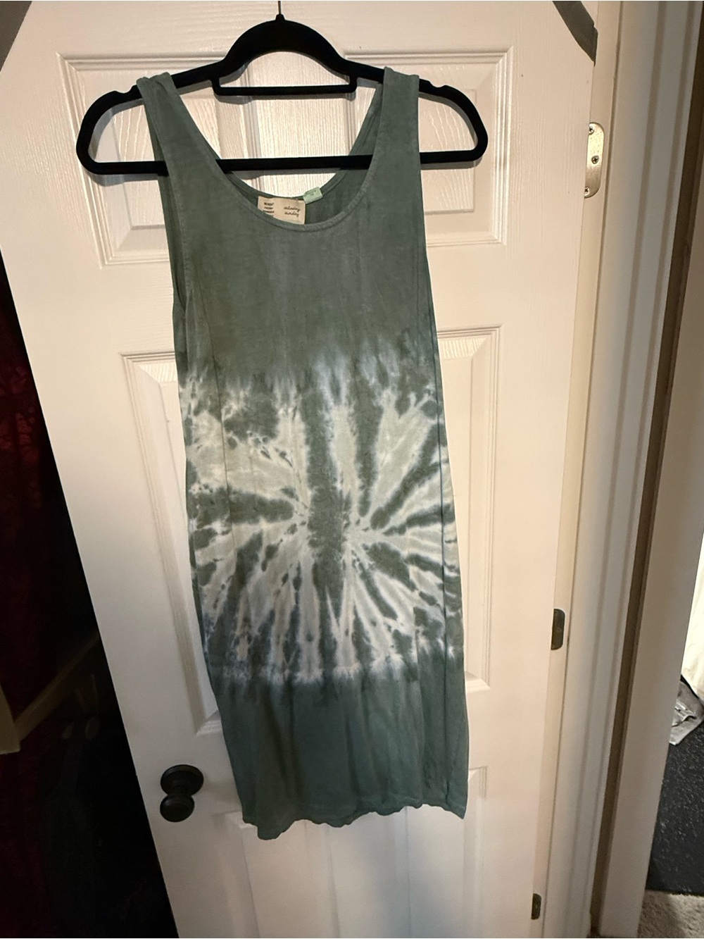 Sleeveless Sage Tie-Dye Midi Dress